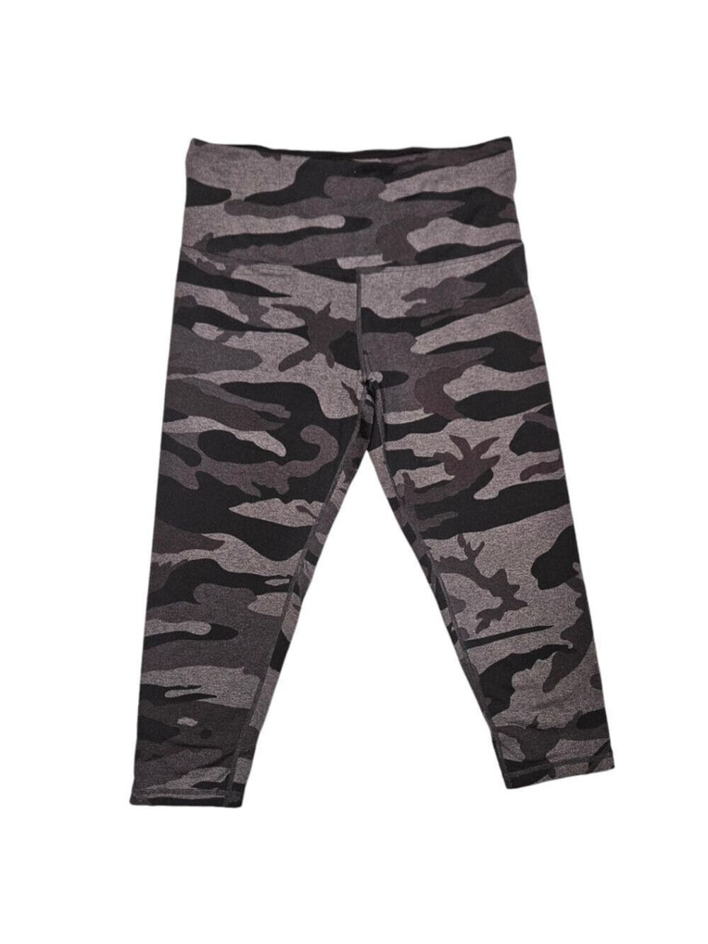 Tuff Athletics Women's Camo Capri Leggings - Size Medium - High Waist Stretch
